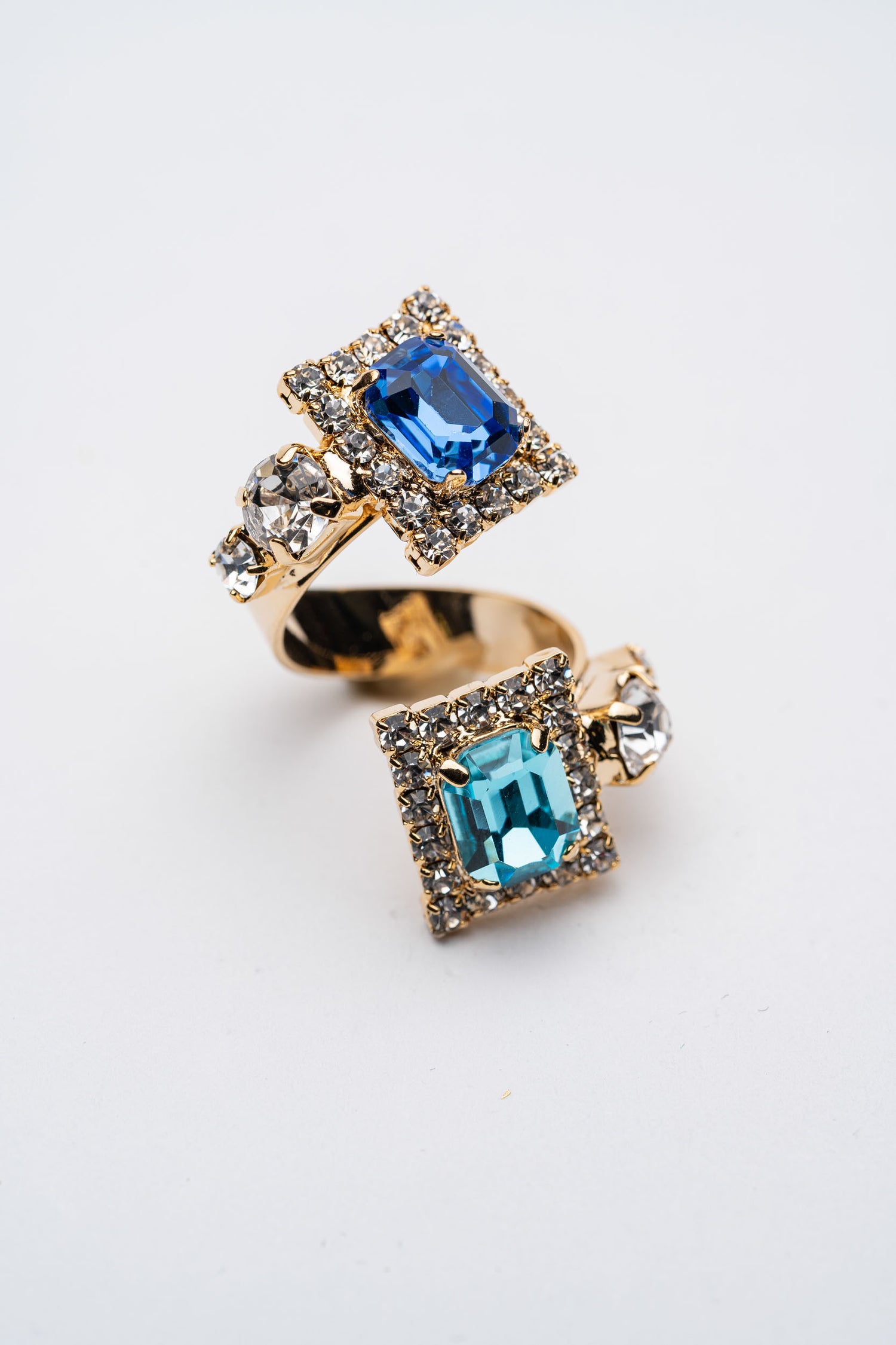 Anello Vibrante Armonia in ottone antiallergico free nickel con pietre colorate