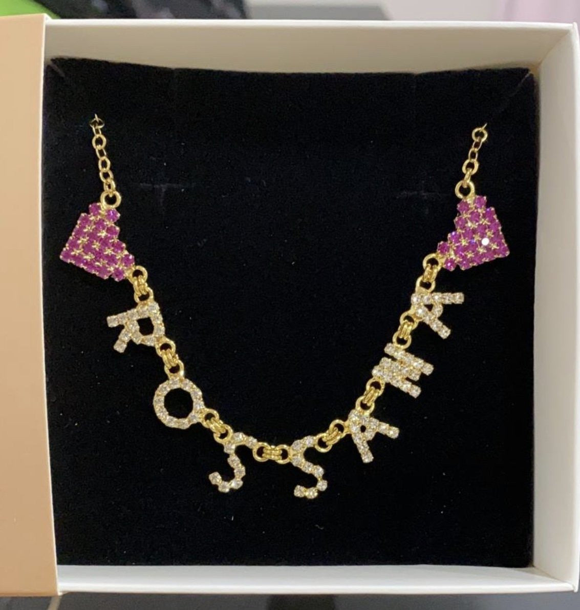 Collana catena ad Anelli Beloved con Nome Strass in stampatello e Cuori
