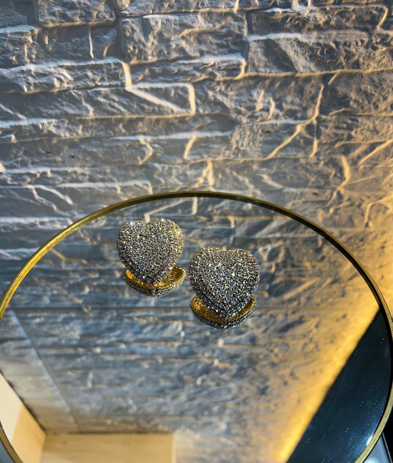 Orecchini Cuore Grande "AMBRA" - Eclatante Bellezza in Strass e Ottone Antiallergic