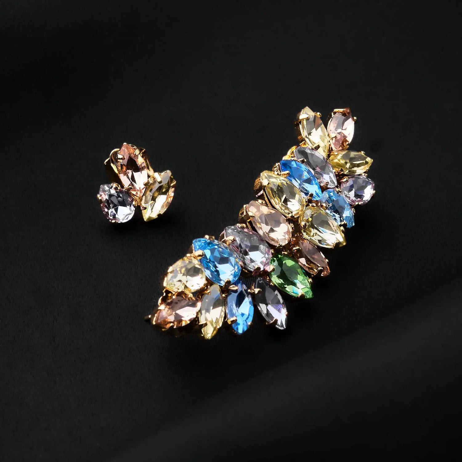 Earcuff con Orecchino in Ottone con Pietre - Eleganza Versatile in Oro e Argento