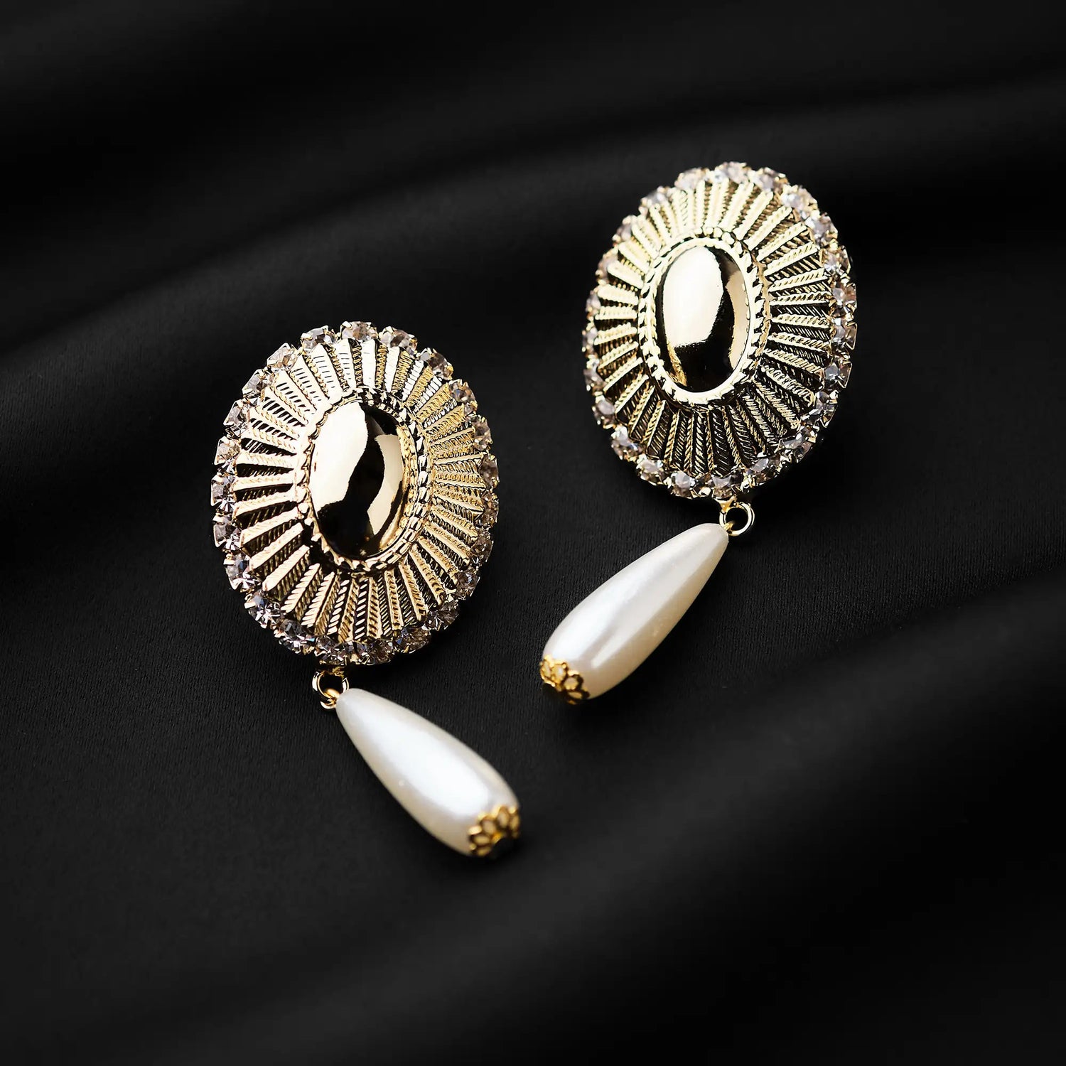 Orecchini Pendenti con Perla in Ottone - Scegli tra Oro o Argento