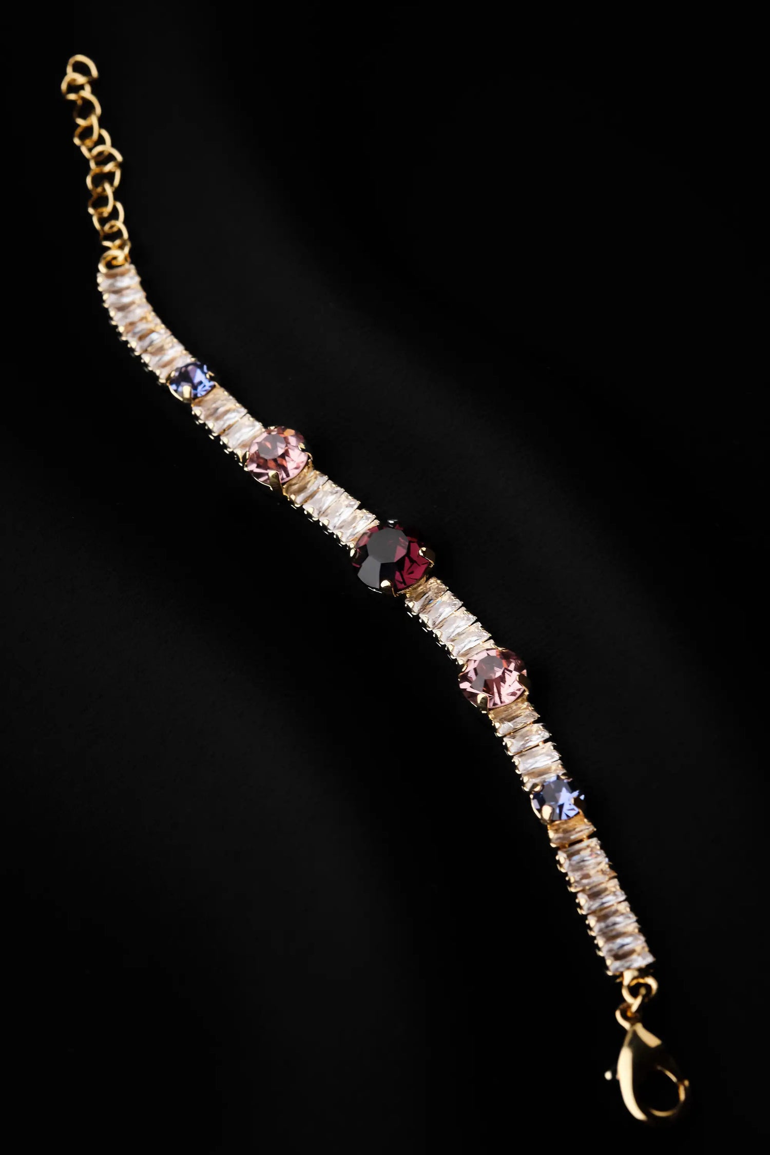 Bracciale in Ottone Ricoperto di Strass Crystal con Varie Pietre - Eleganza Brillante in Oro e Argento