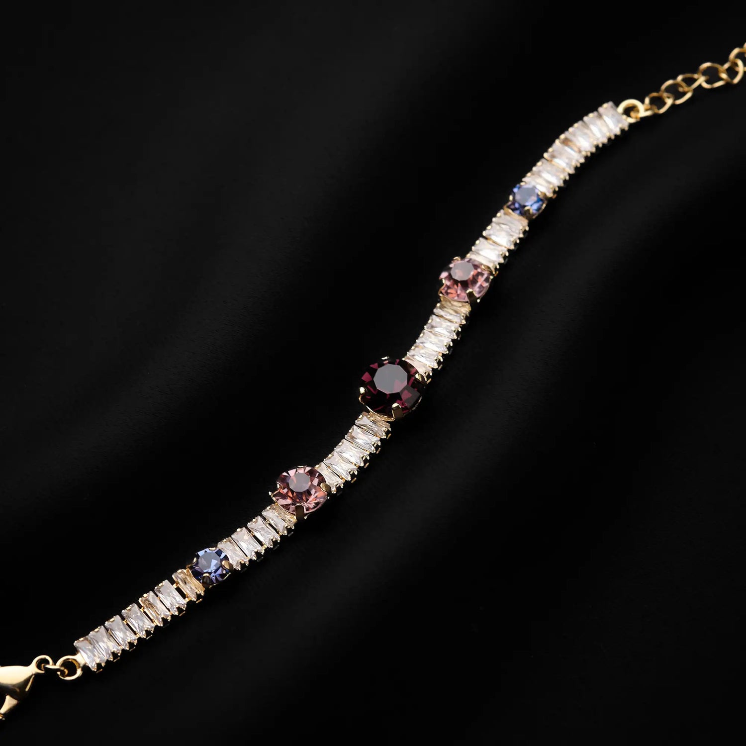 Collana in Ottone con Strass Crystal e Pietre Multicolori - Eleganza Brillante in Oro e Argento
