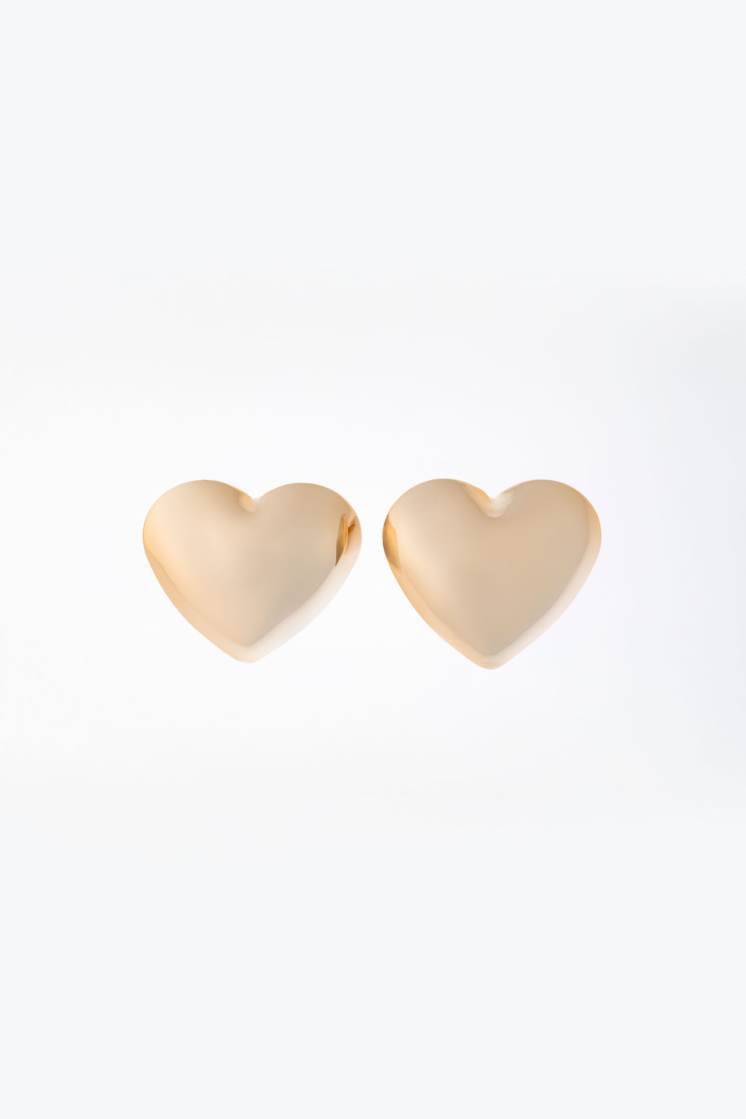 Orecchini a cuore oversize in ottone dorato Amélie