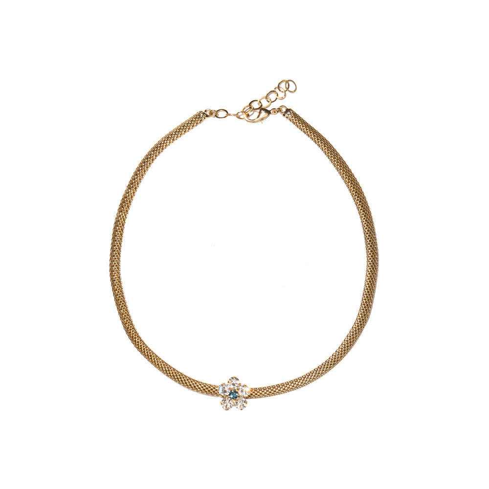 Collana traforata in metallo con dettaglio fiore di ciliegio in pietre