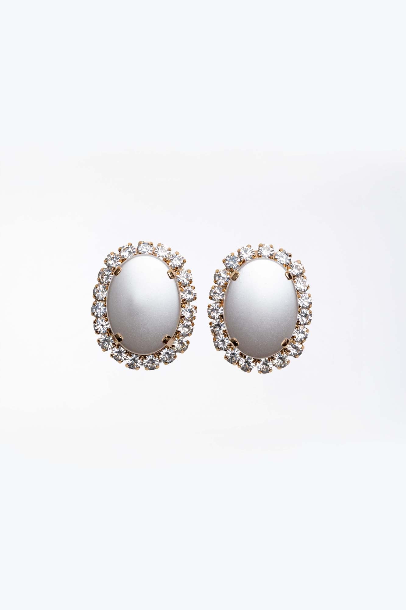 Orecchini Luce di Perla con Perla Centrale e Strass, Finitura Dorata