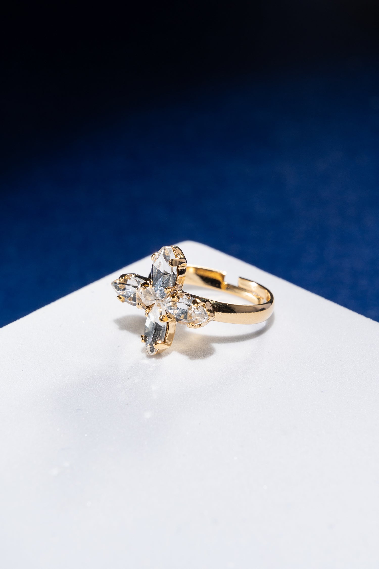 Anello LUCENTIA Piccolo