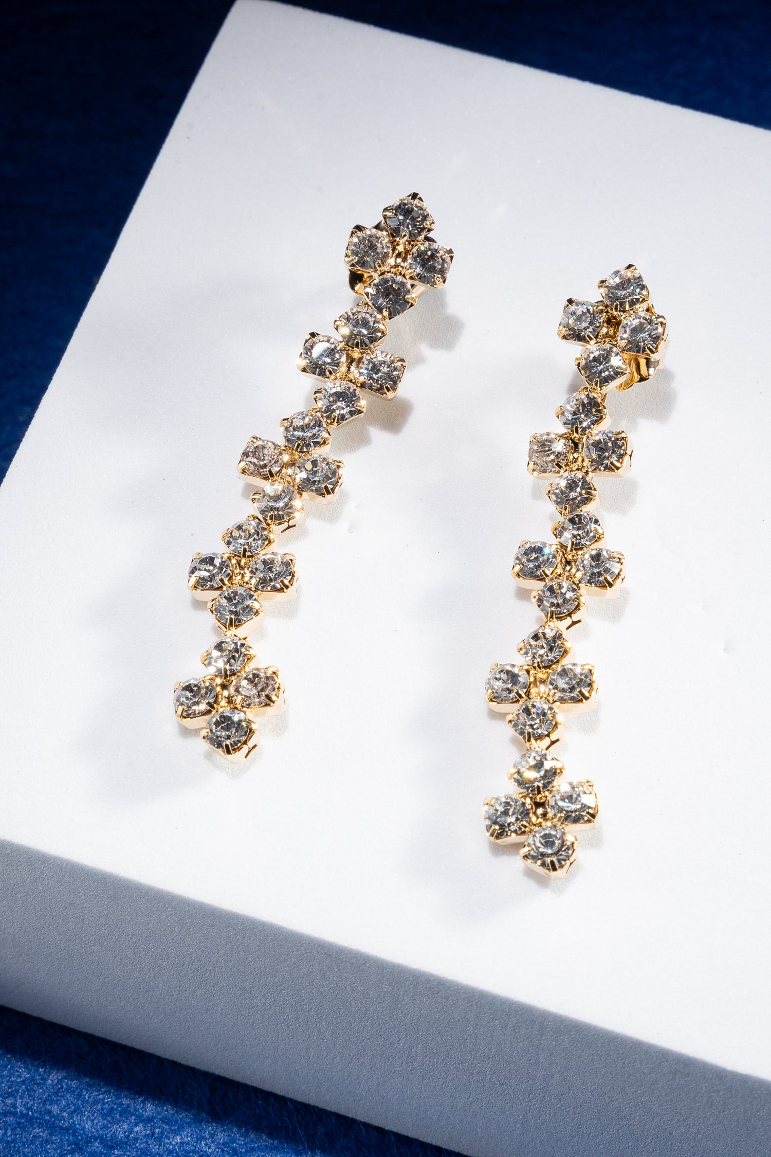 Orecchini FIORA  Pendenti Lunghi