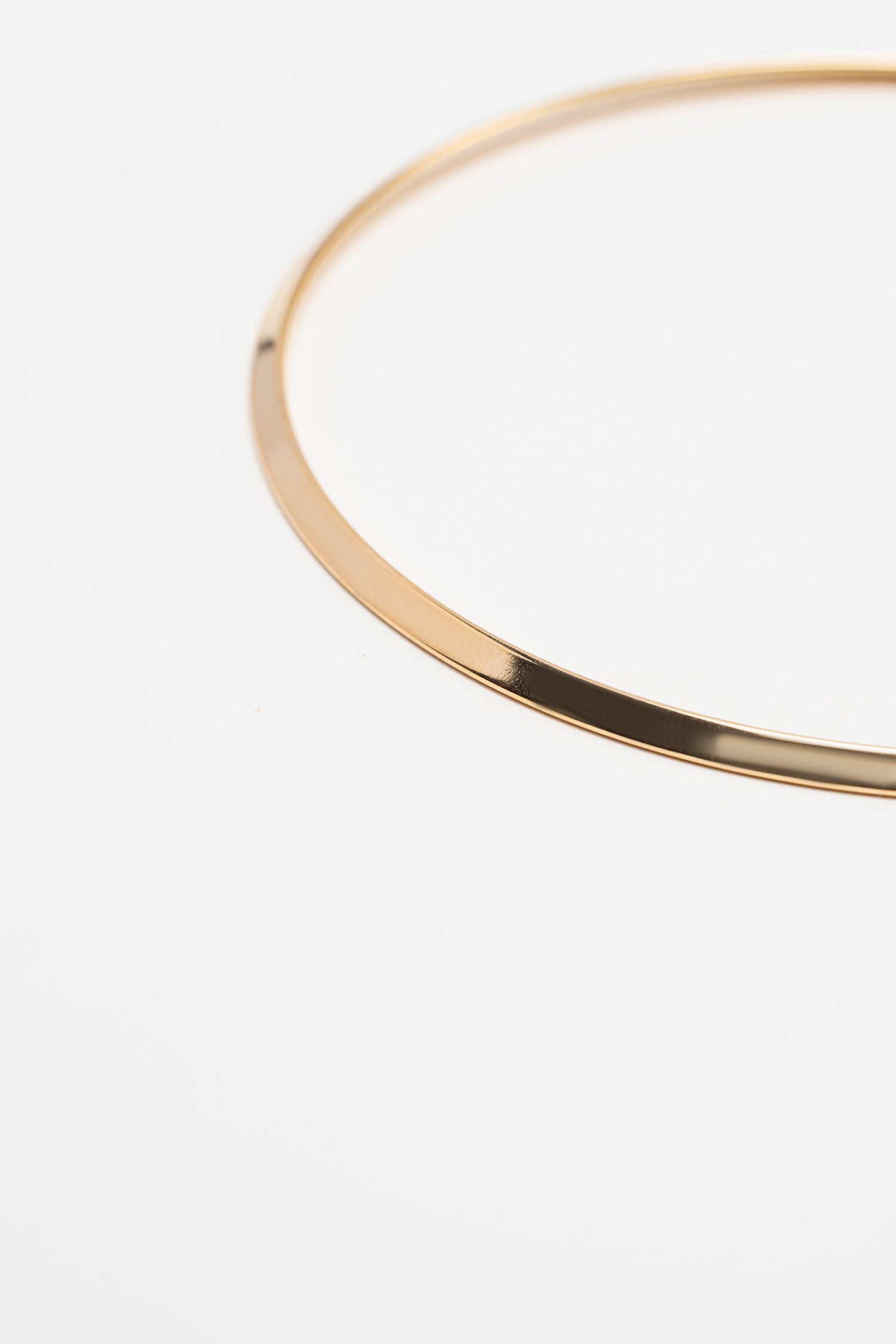 Collana Orizzonte Dorato in Metallo Rigido Hula Hoop