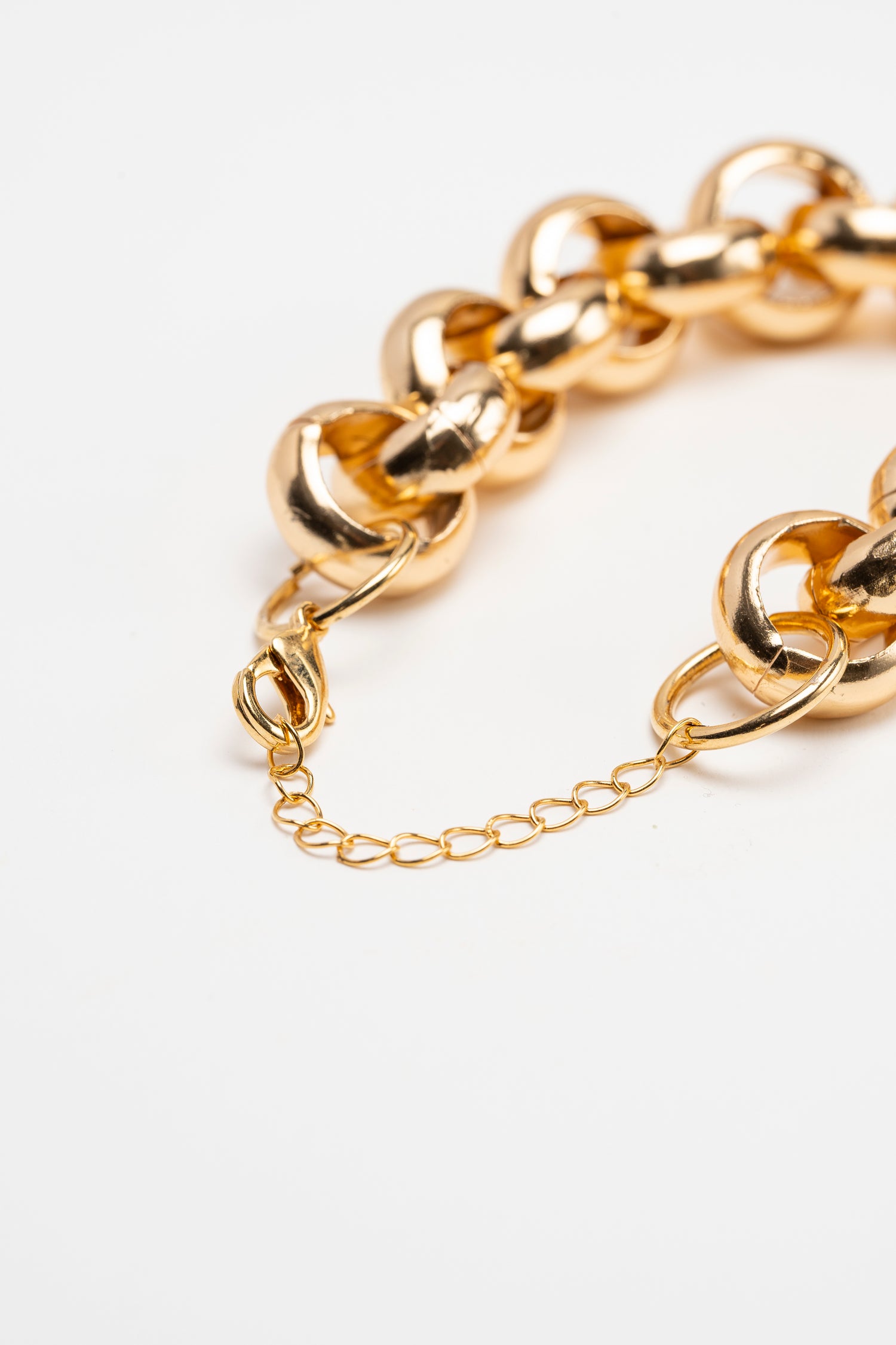 Bracciale Onde Dorate a Maglia Rotonda