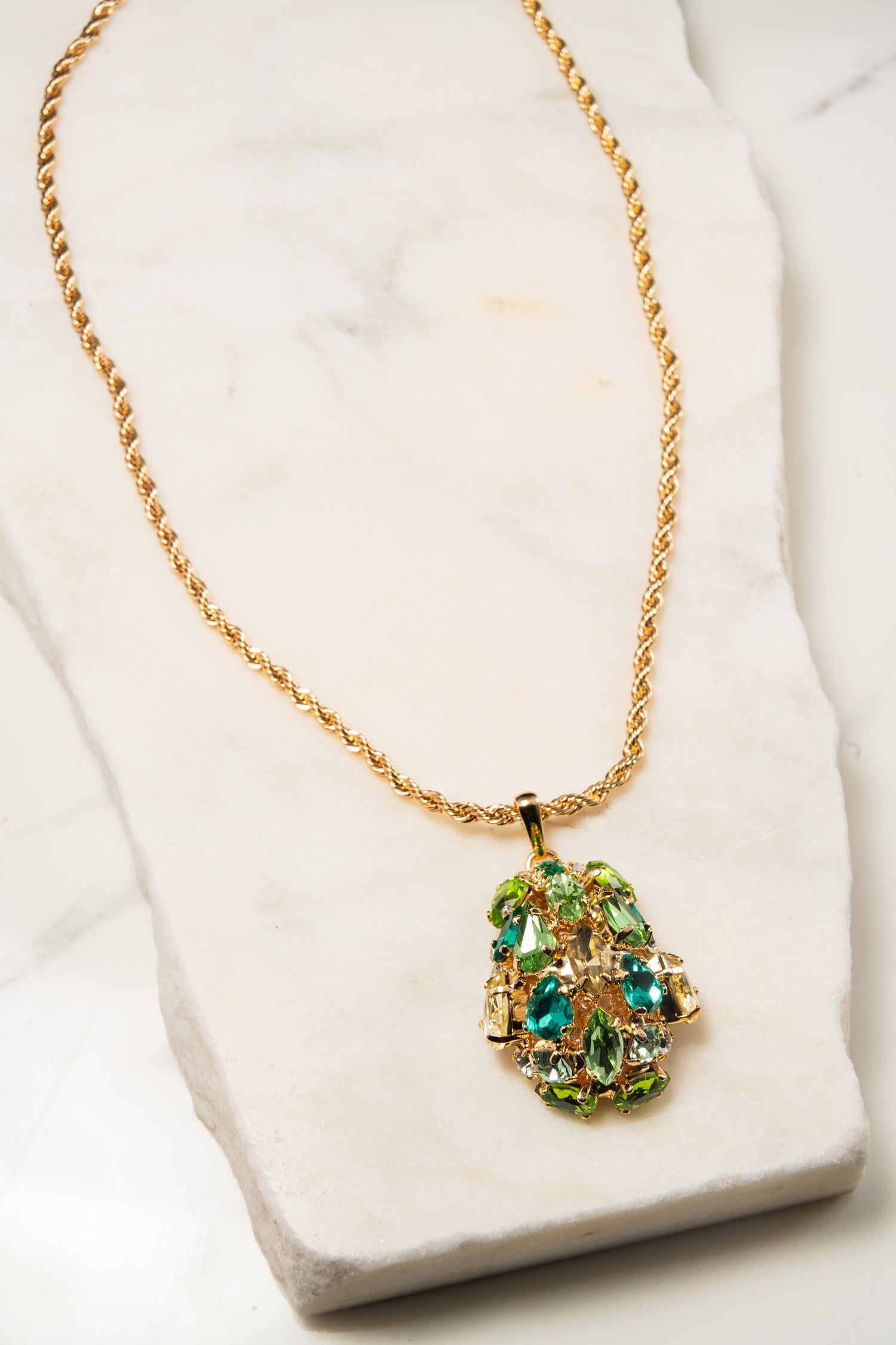 Collana con Pendente e Catena Torcion Eden