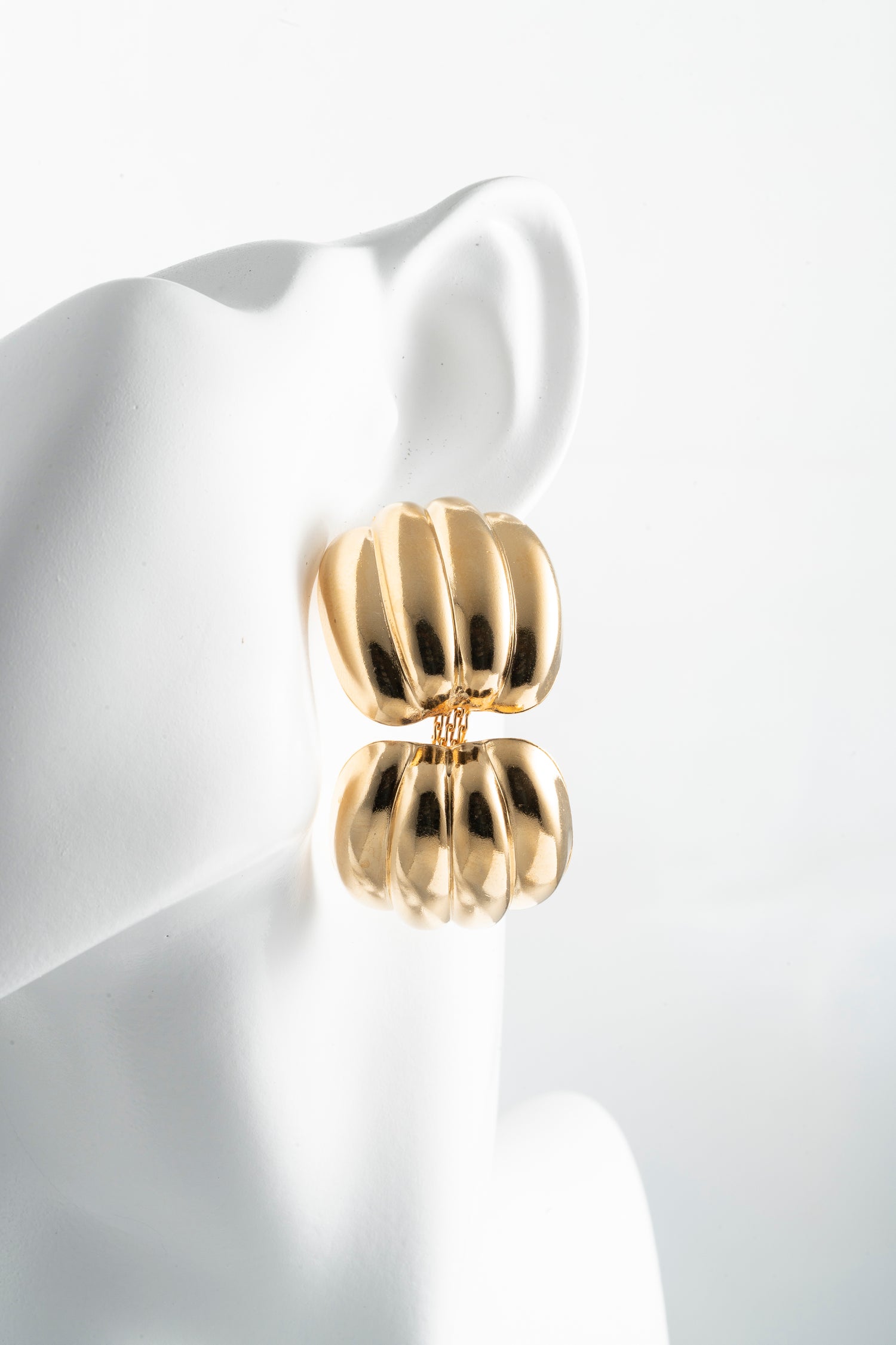 Orecchini Scultorei a Doppio Elemento Double Dome