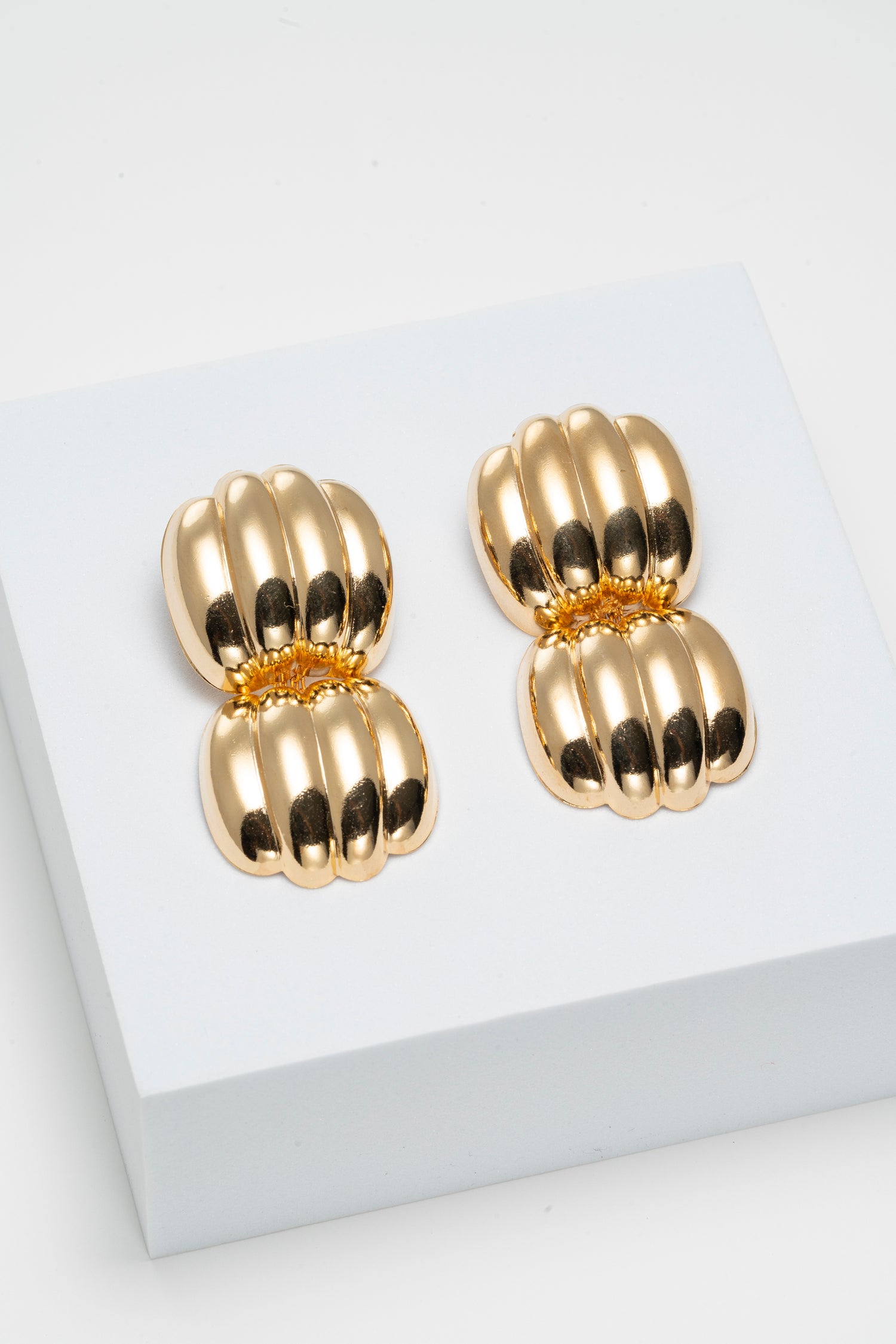 Orecchini Scultorei a Doppio Elemento Double Dome