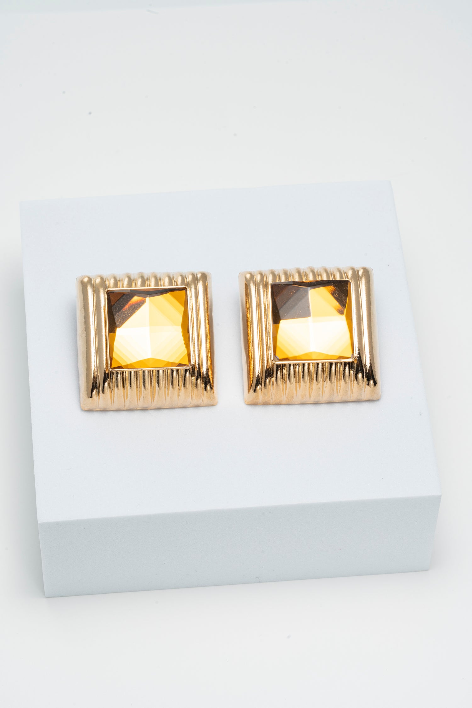 Orecchini Statement Placcati Oro con Cristallo Topaz Sunset Glint