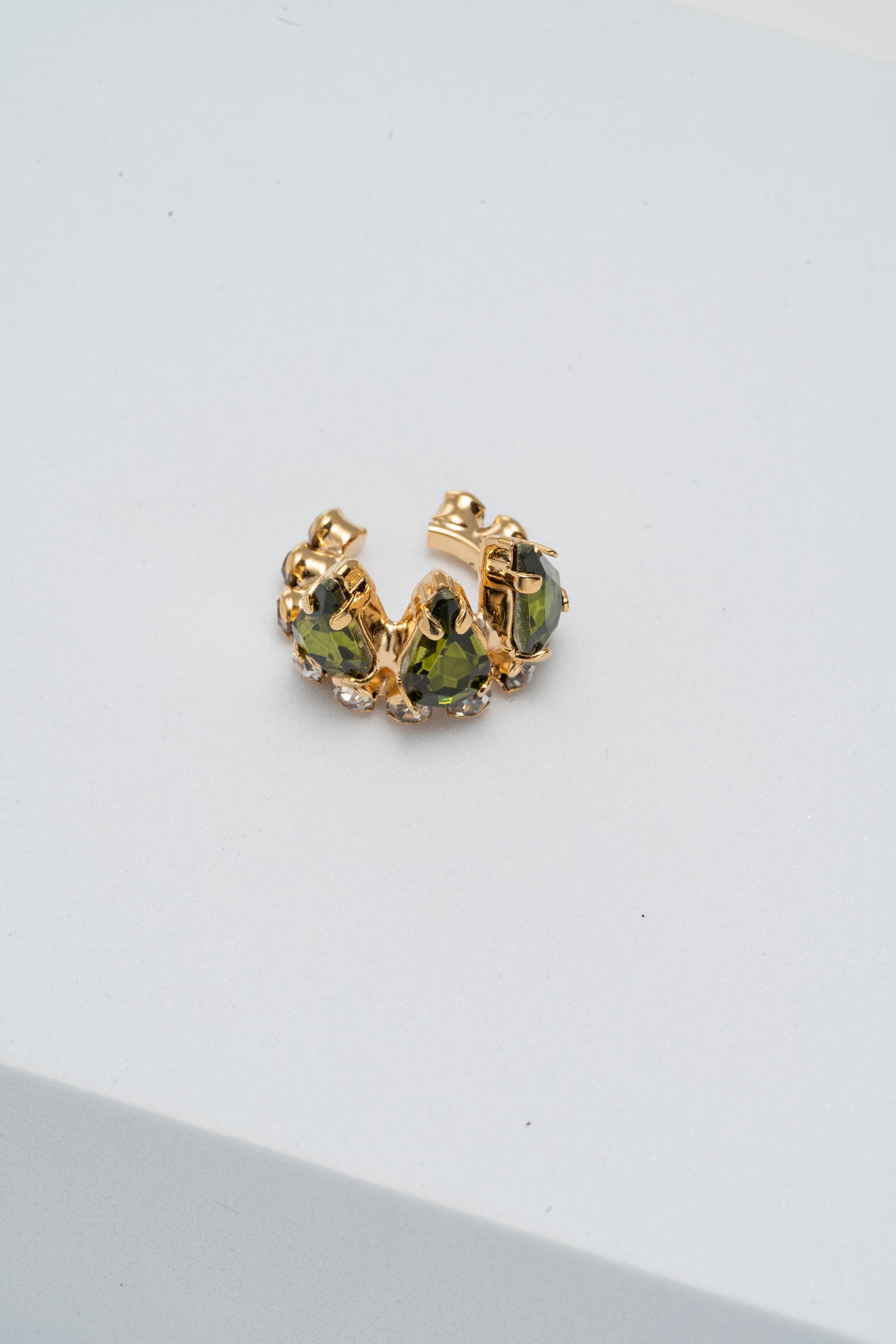 Ear Cuff Verdélia Pietre Olivine & Dettagli Cristallo