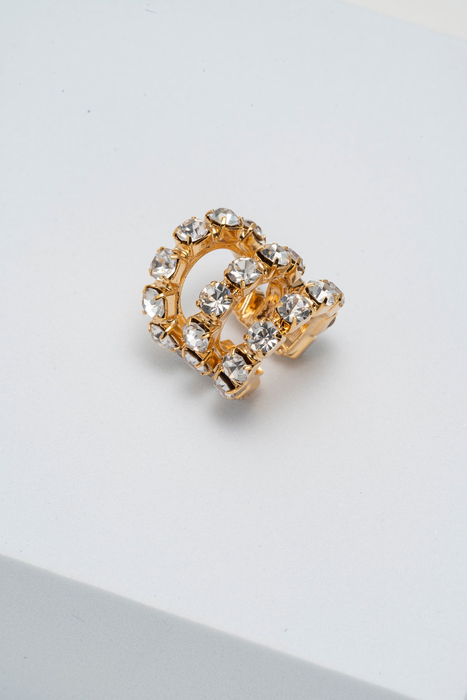 Ear Cuff con Cristalli Luce Dorata