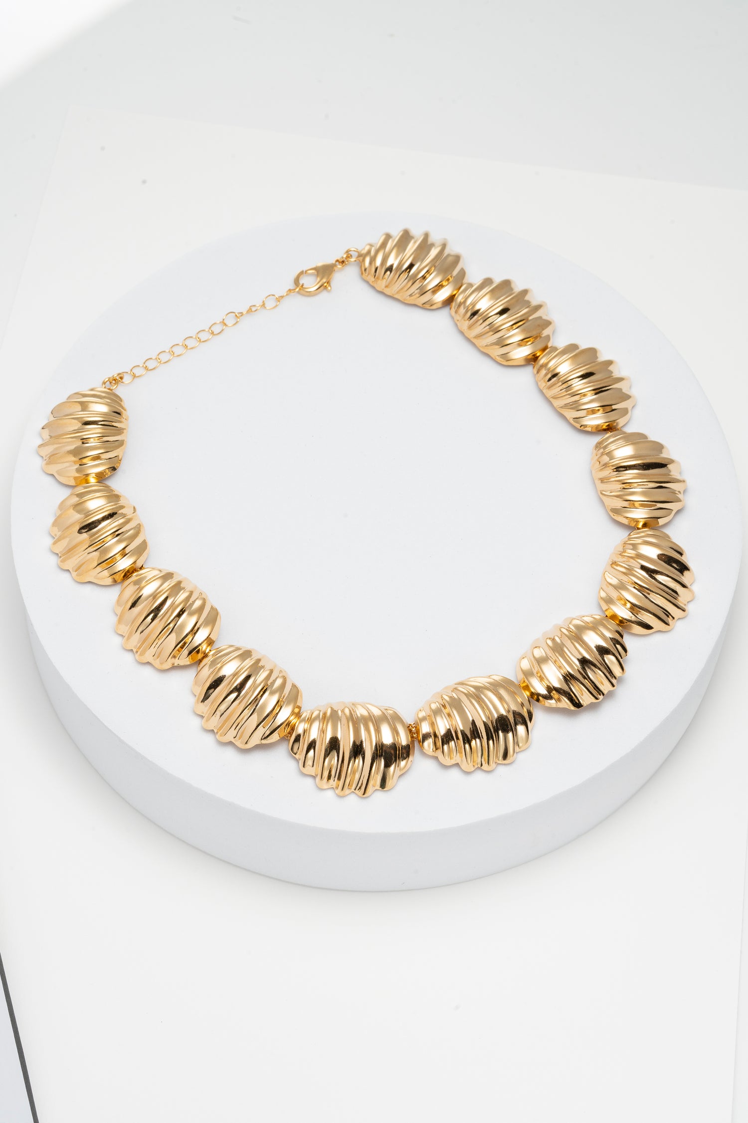 Collana Scultorea a Maglie Bombate Ondulato Wave