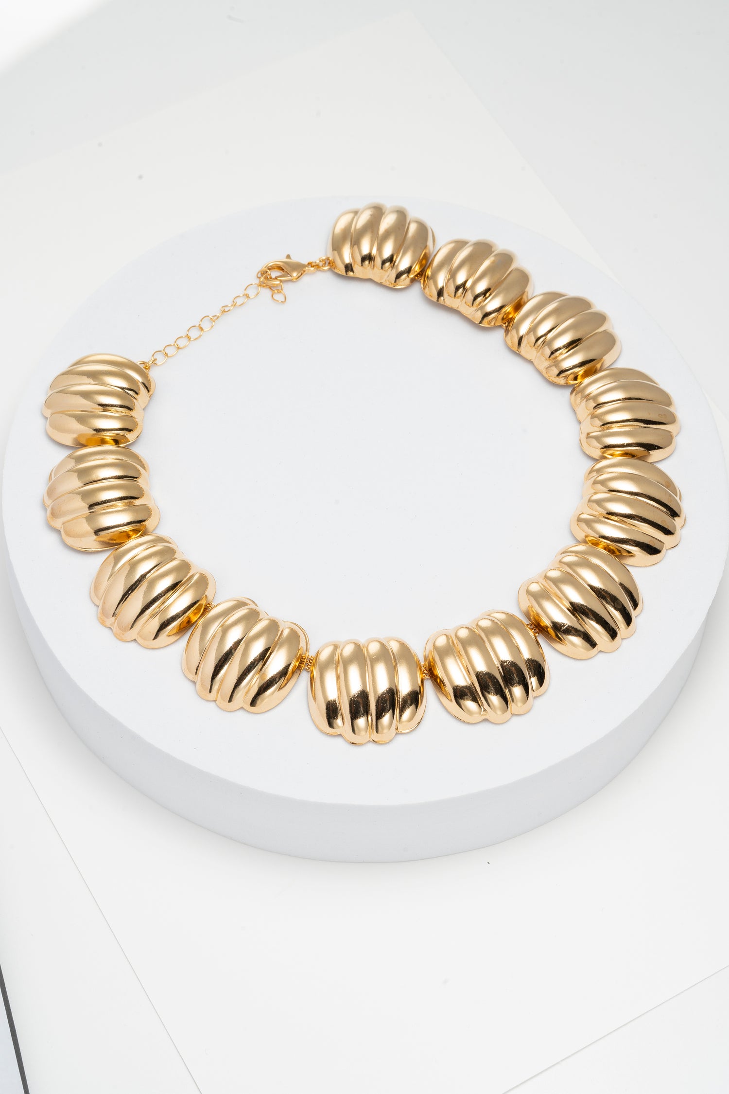 Collana a Fasce Bombate Dorate Bold Dome