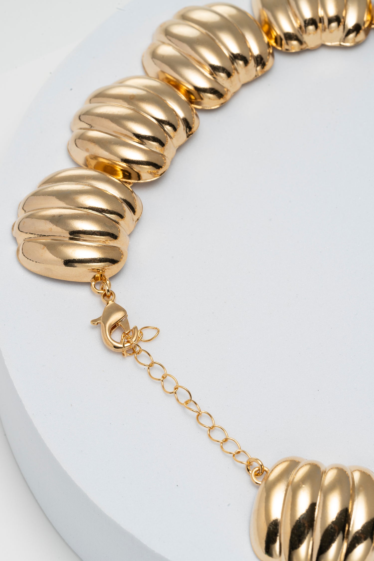 Collana a Fasce Bombate Dorate Bold Dome