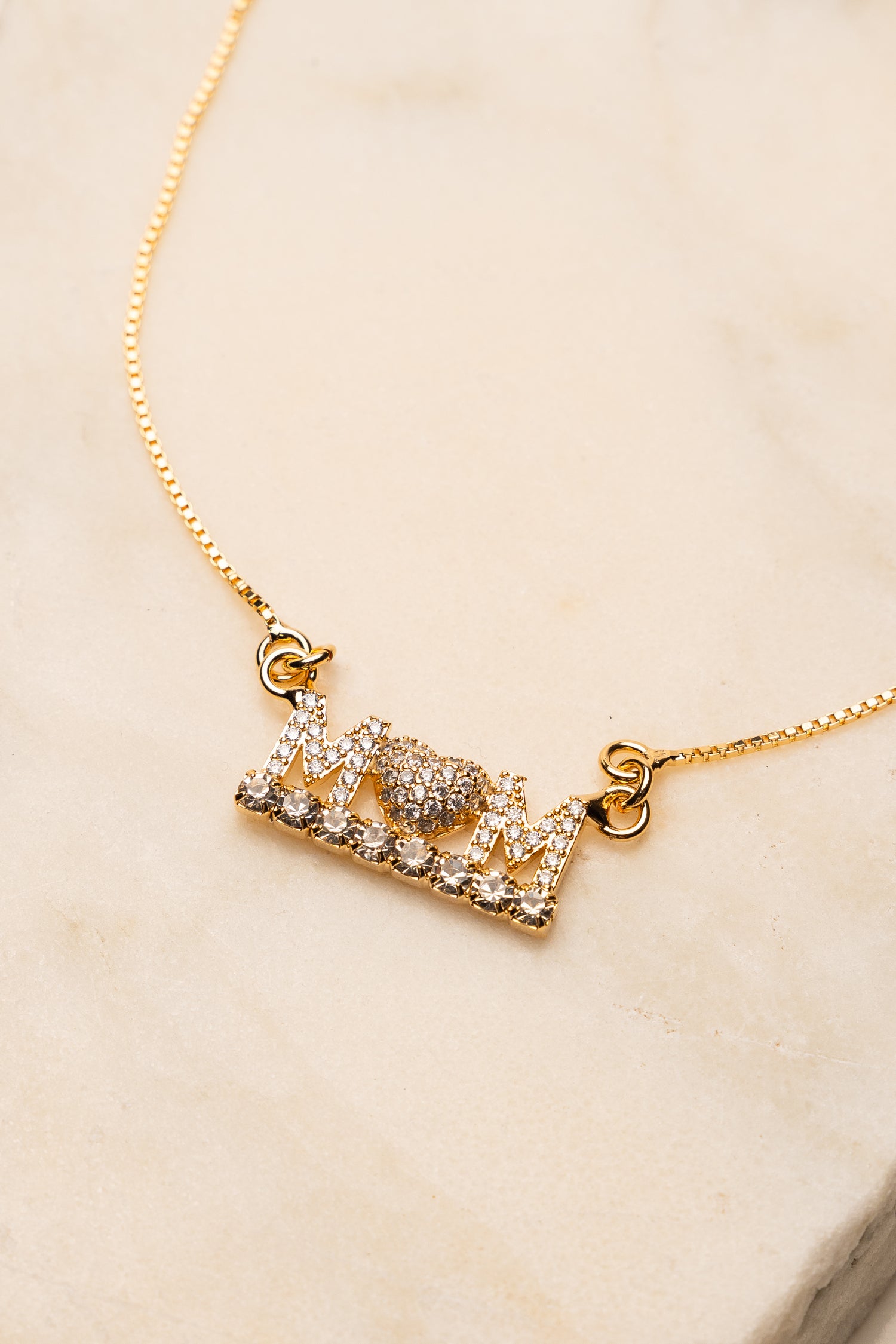 Collana Mom con cuore in zirconi