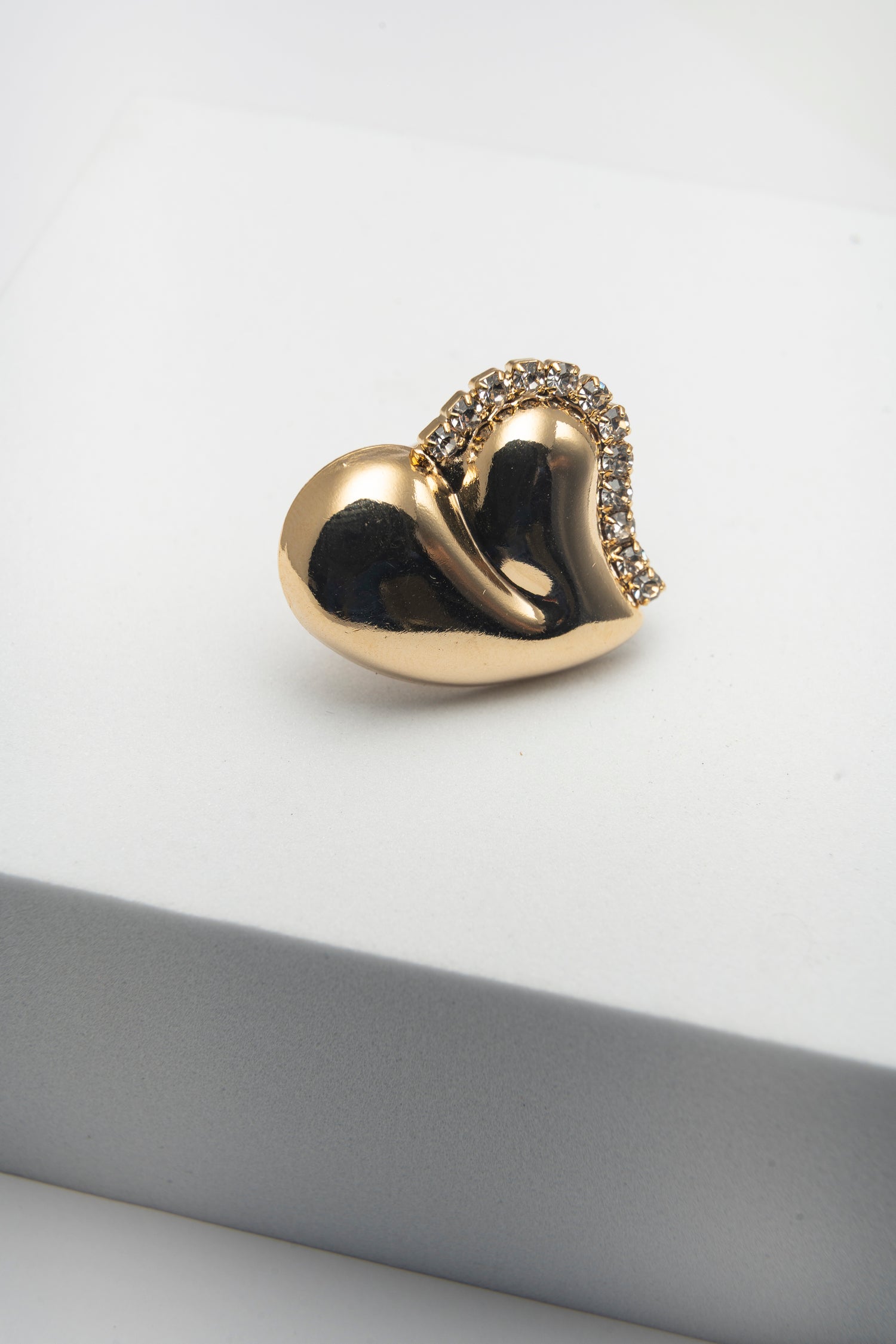 Anello Cuore Dorato in Metallo e Strass Cuore d’Inverno
