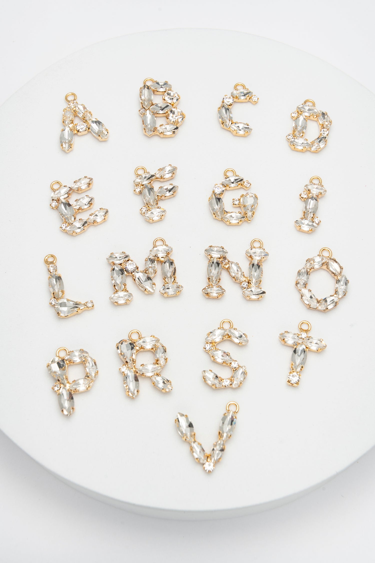 Orecchino Lettera d’Amore  Cuore in Zirconi Personalizzabile