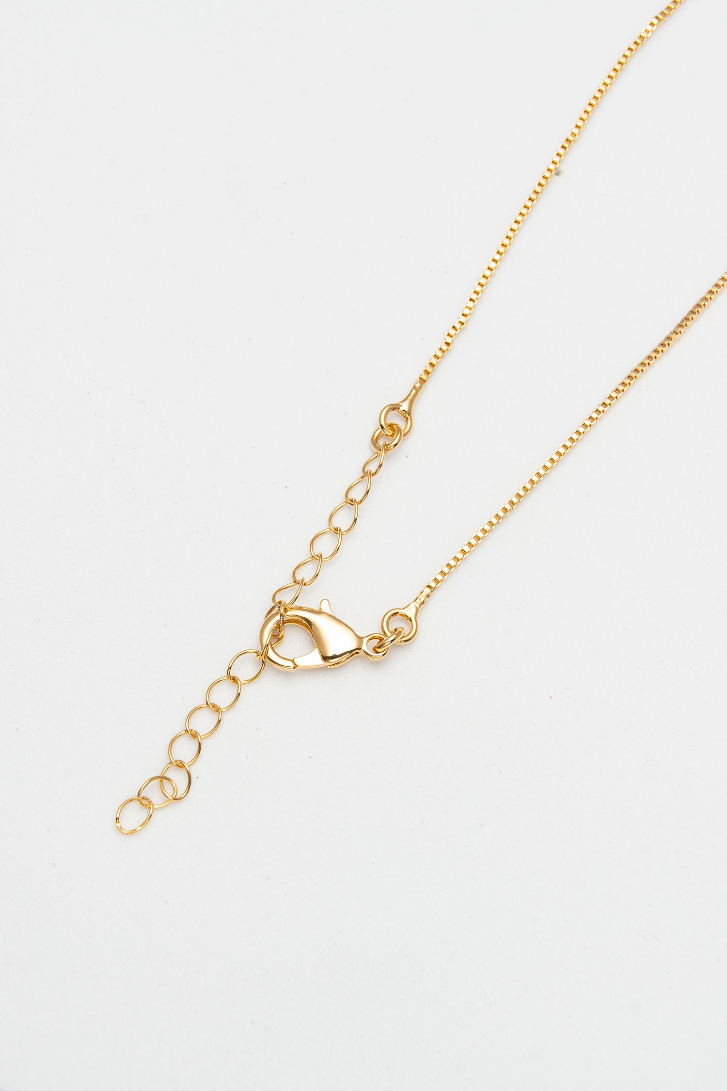 Collana Iniziale con Catena Veneziana e Pendente in Strass Lettera d’Amore