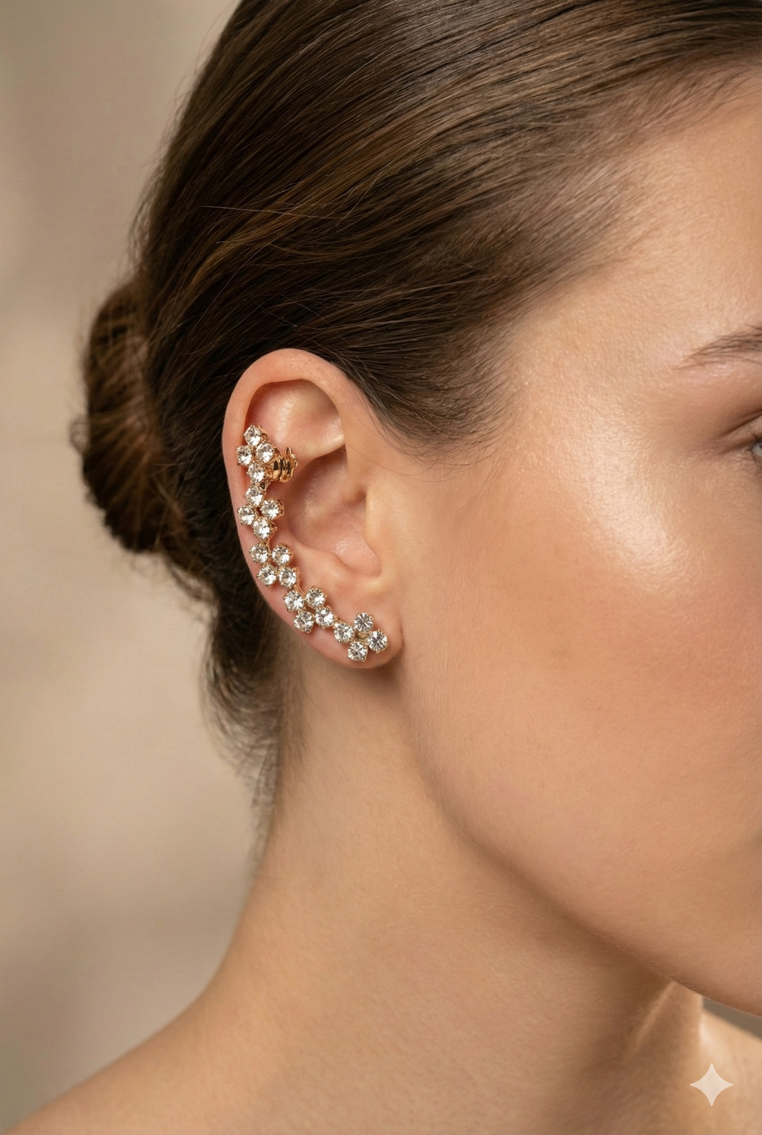 Earcuff FIORA con sequenza di micro fiori